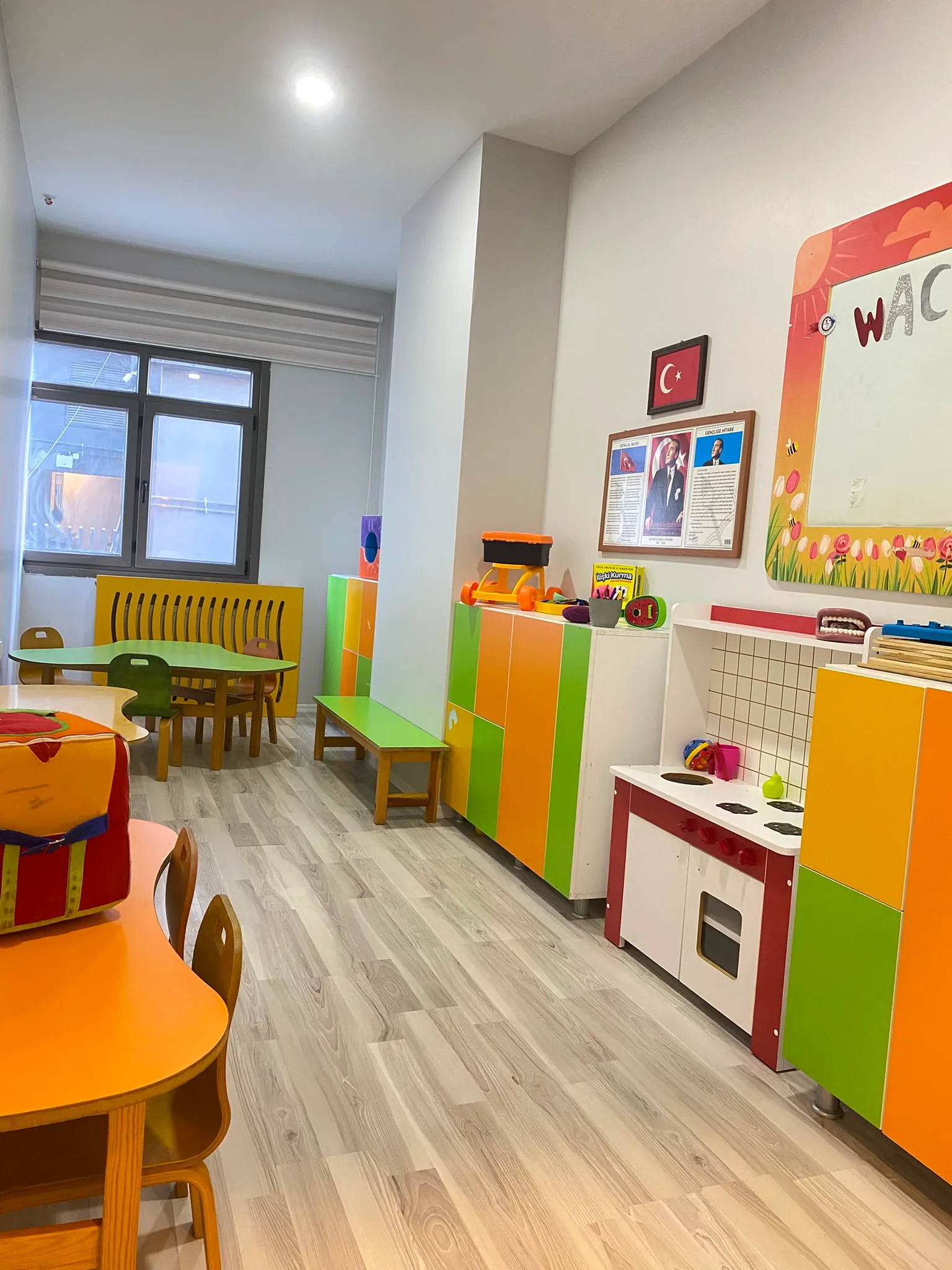 Önce Özel Eğitim merkez binası — Pendik İstanbul - 16